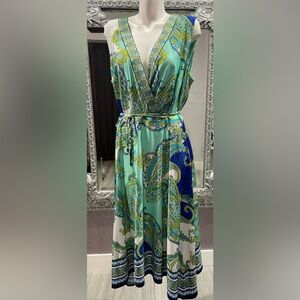 Sandra Darren Sleeveless Dress